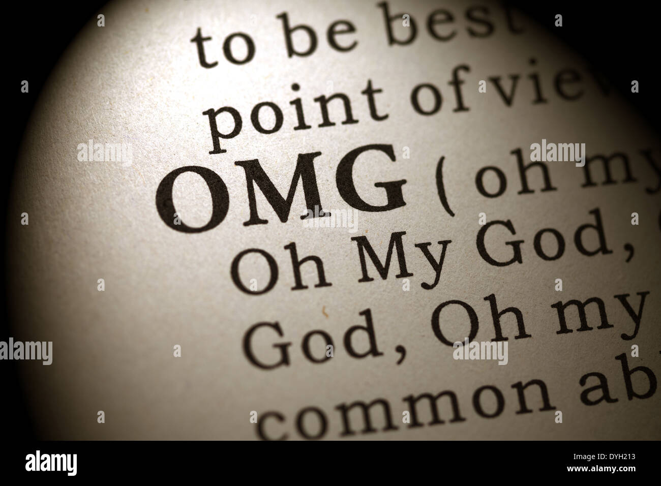 Gefälschte Wörterbuch, Wörterbuch-Definition des Wortes OMG. Oh mein Gott Stockfoto
