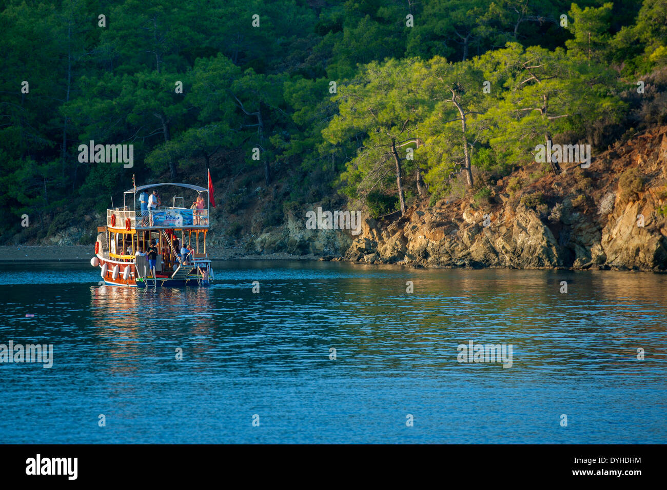 Ägypten, Provinz Mugla, Göcek, Ausflugsboot Stockfoto