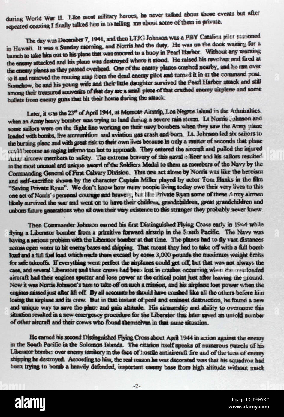 Der Consolidated PB4Y-2 Privateer, der in diesem Bild gezeigt wird, war ein Marinepatrouillenbomber aus dem Zweiten Weltkrieg, der von der Patrol Squadron 106 (VP-106) eingesetzt wurde. Das Flugzeug war mit fortschrittlichem Radar und Bewaffnung für U-Boot-Kriegsführung, Aufklärung und Seefahrtpatrouillenmissionen ausgestattet, was erheblich zu den Marineoperationen während des Krieges beitrug. Stockfoto