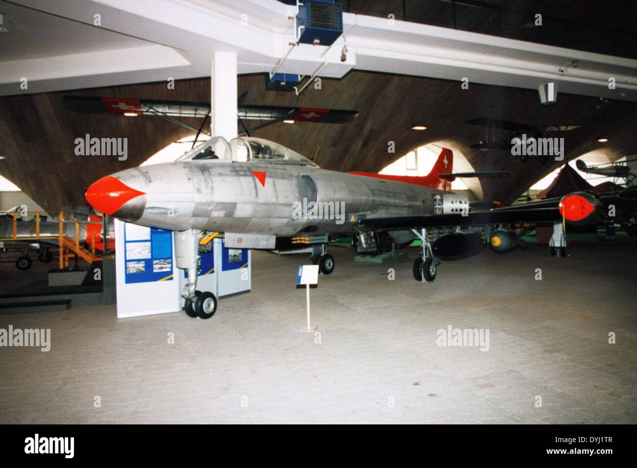 Die FFA P-16 Mk III ist ein in der Schweiz entwickeltes Jet-Flugzeug, das in den 1950er Jahren entwickelt wurde Es wurde hauptsächlich als Prototyp für die Erforschung von Jet-Flugzeugen verwendet und diente als Trainer- und leichtes Angriffsflugzeug. Stockfoto