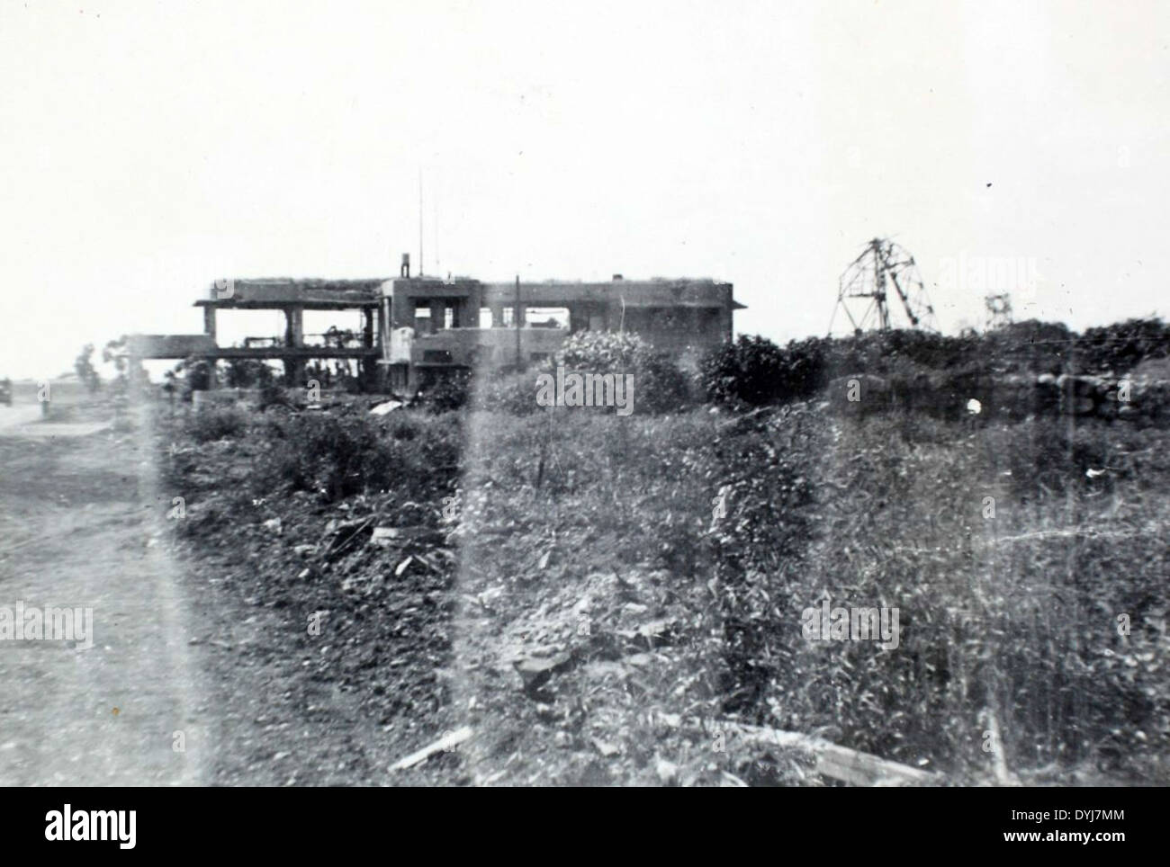 Dieses Bild zeigt die Consolidated PB4Y-Flugzeuge der VPB-102 während ihrer zweiten Tour im Zweiten Weltkrieg. Die Geschwader war an kritischen Anti-U-Boot- und Aufklärungsmissionen im Pazifik beteiligt. Das zweimotorige Design der PB4Y und die Adaption des B-24 Liberator machten sie zu einem mächtigen Werkzeug in den alliierten Kriegsanstrengungen und trugen zur Niederlage der Achsenmächte im Pazifik bei. Stockfoto