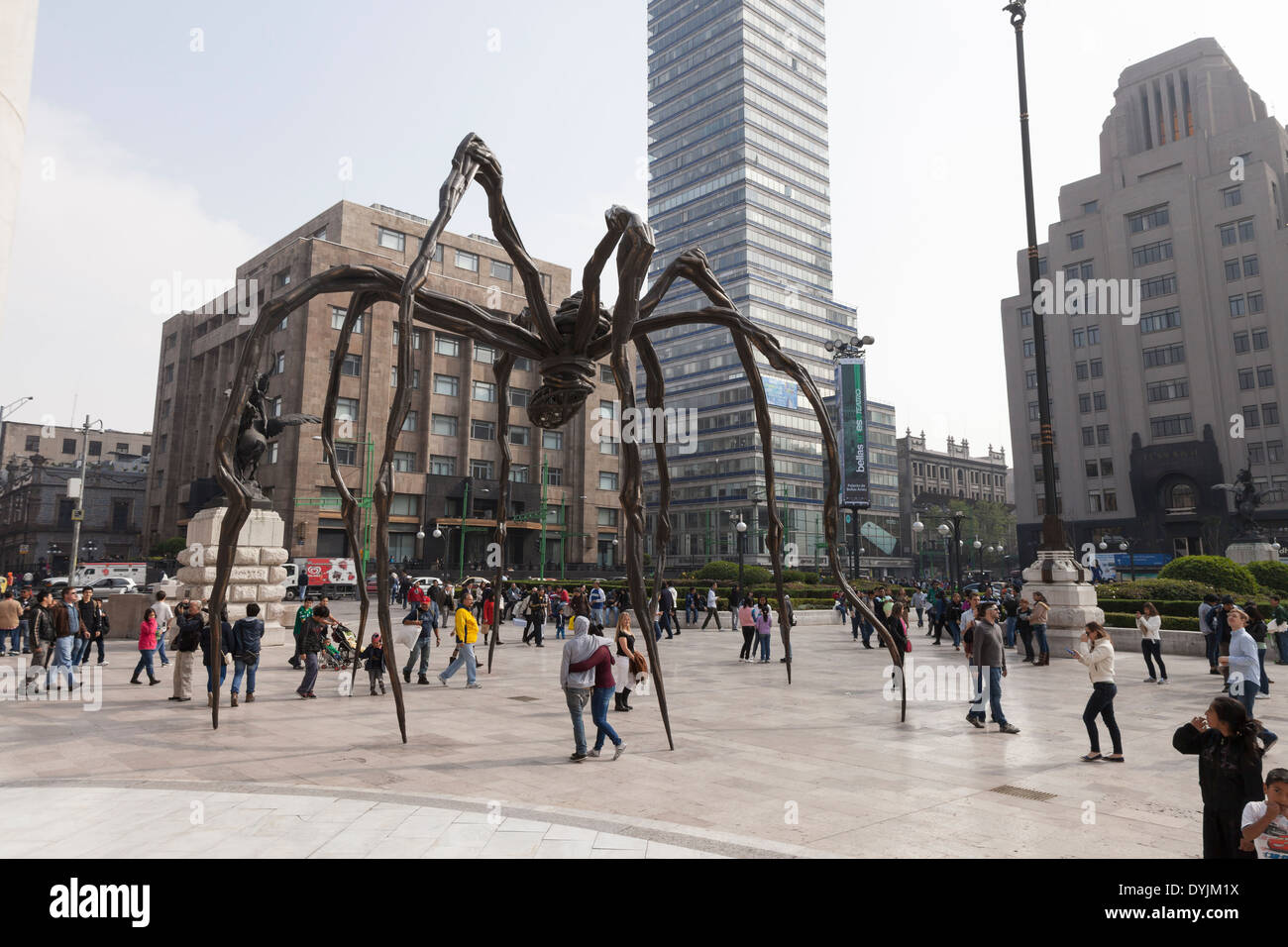 Maman Künstlerin Louise Bourgeois im Palacio de Bellas Artes Stockfoto