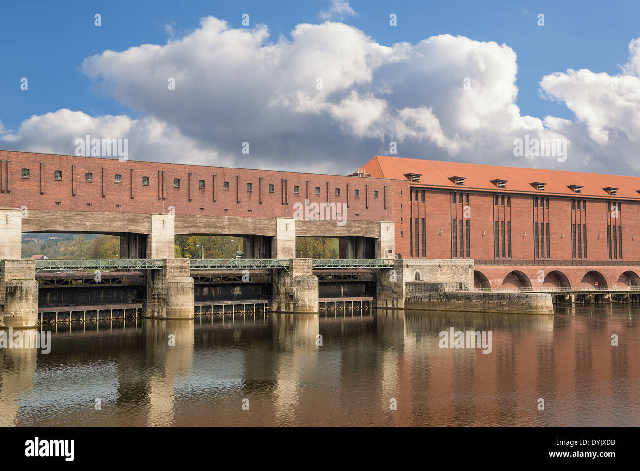 Danube Staustufe Kachlet zur Stromerzeugung in Passau, Deutschland Stockfoto