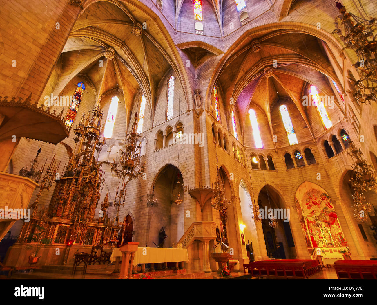 Innenansicht der Nostra Senyora Dels Dolors Kirche in Manacor auf Mallorca, Balearen, Spanien Stockfoto