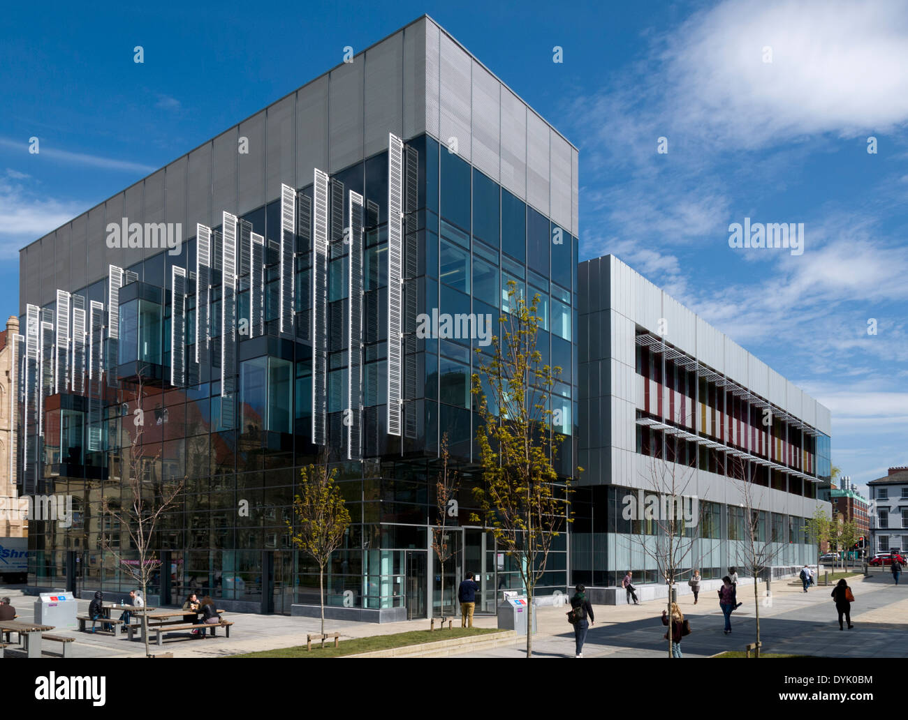 Alan Gilbert Learning Commons Gebäude, Campus der Universität Manchester, aus Oxford Straße, Manchester, England, UK Stockfoto