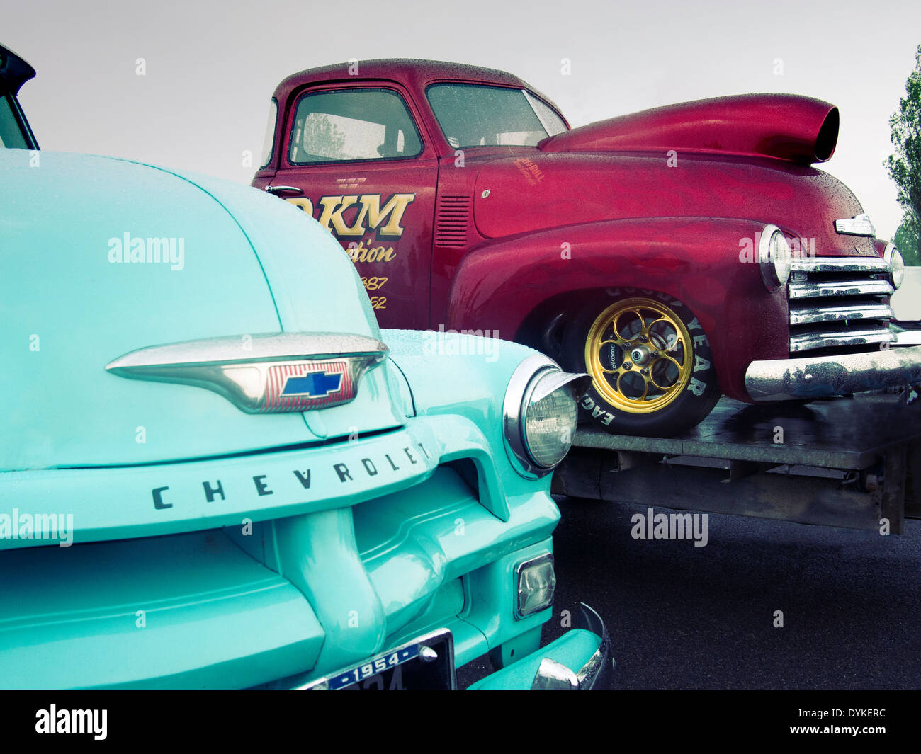 Chevrolet Pickup-Trucks im Sandwich Oldtimer zeigen Stockfoto