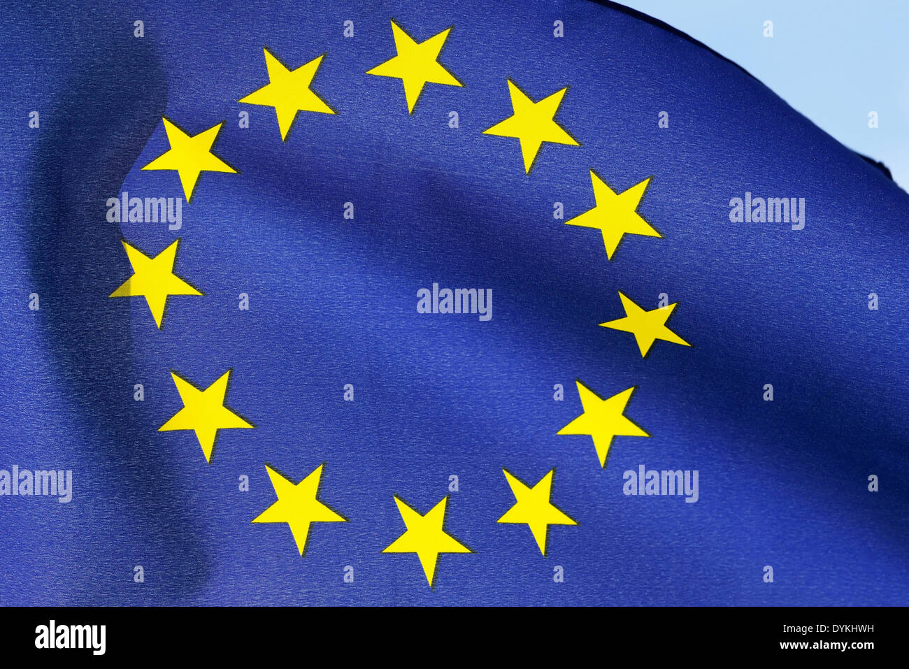 Wehende EU-Fahne Stockfoto