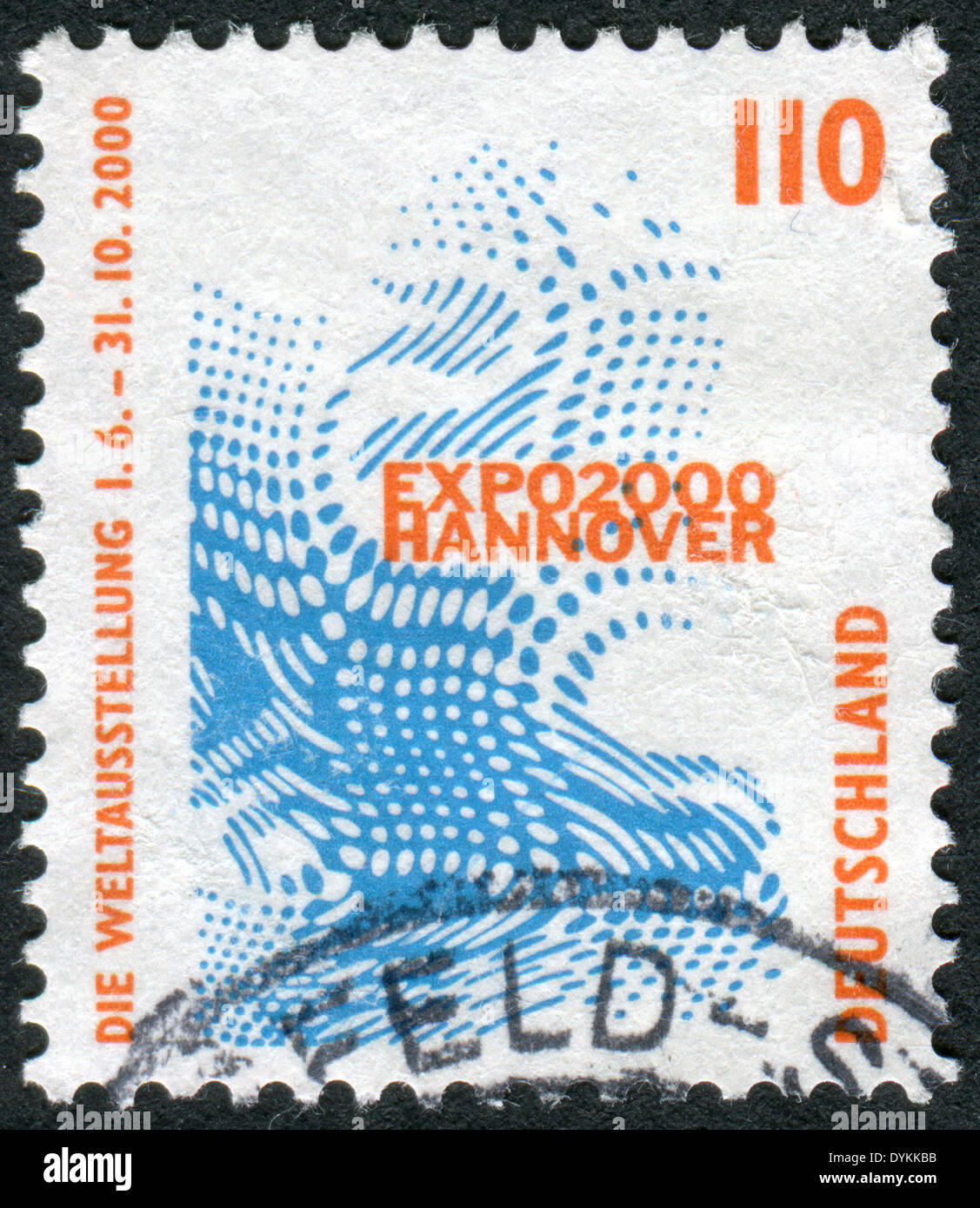 Deutschland - ca. 1998: Briefmarke gedruckt in Deutschland, zeigt die Wappen der Weltausstellung EXPO 2000, Hannover, ca. 1998 Stockfoto