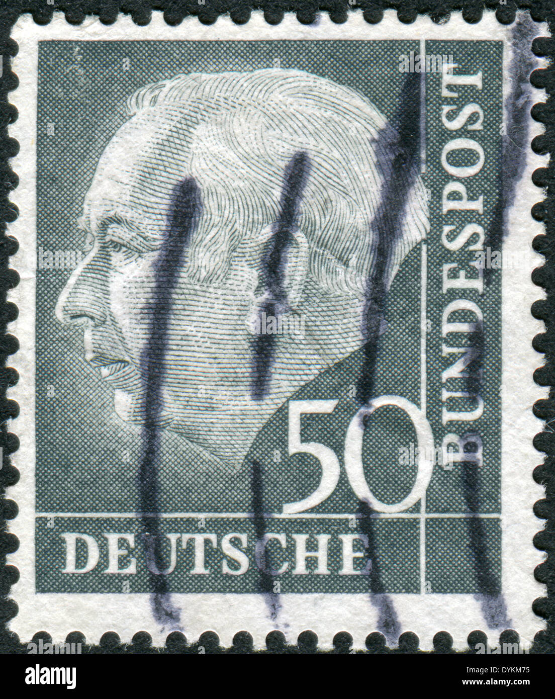 Briefmarke gedruckt in Deutschland, zeigt der 1. Präsident der Bundesrepublik Deutschland, Theodor Heuss Stockfoto