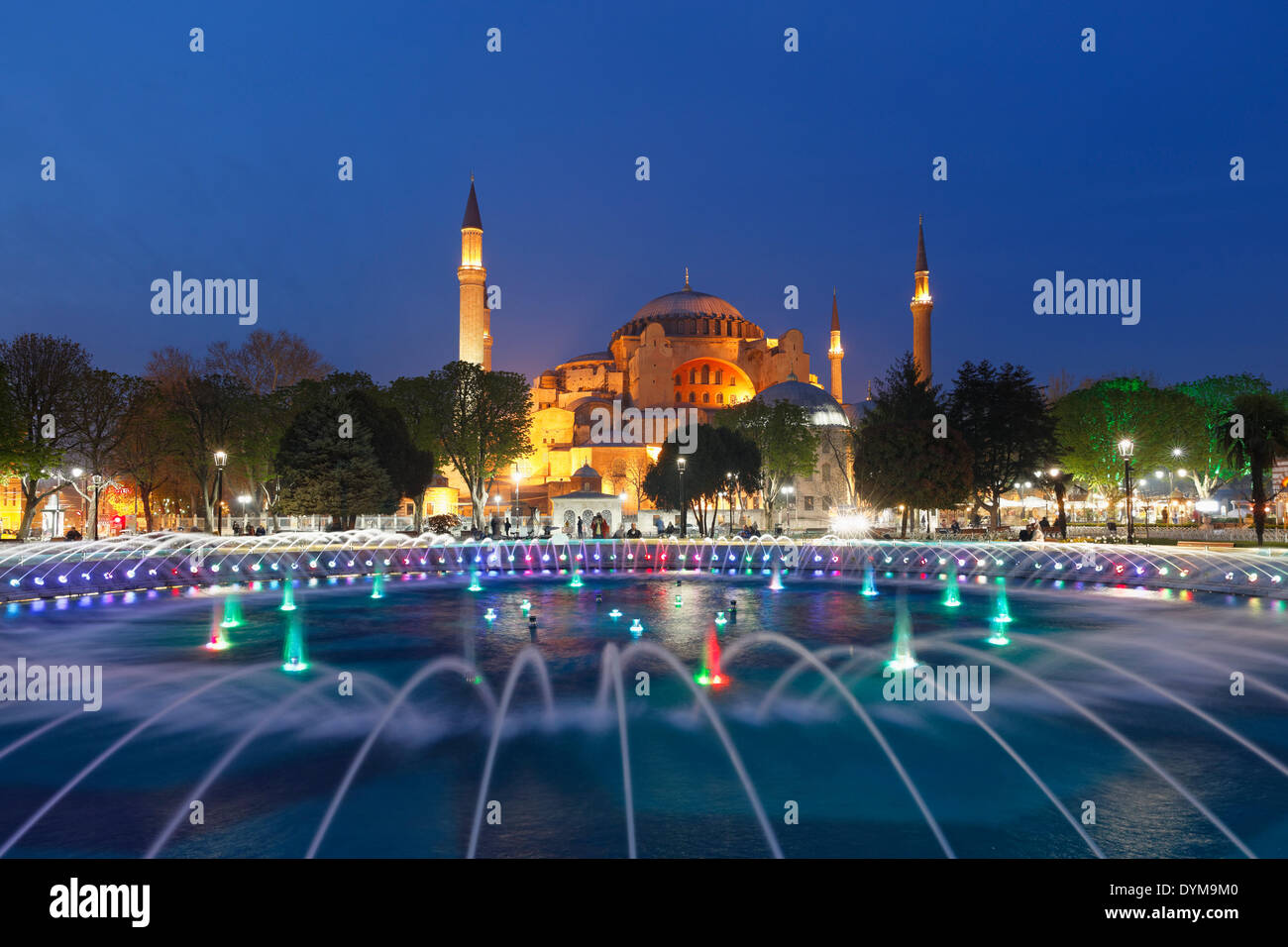 Hagia Sophia, Ayasofya, Sultanahmet Park, Brunnen in Sultanahmet, Istanbul, Europäische Side, Türkei Stockfoto