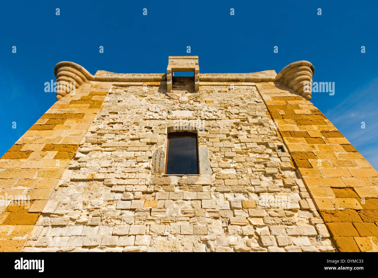 Torre (Turm) di Ligny, erbaut 1671 als Festung, heute ein Museum der Vorgeschichte, an Küste von diesem Fischereihafen NW; Trapani, Sizilien, Italien Stockfoto