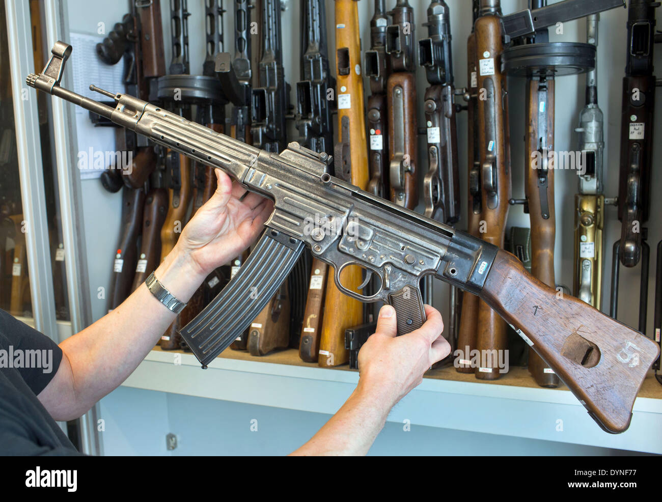 Gewehre Aus Dem 2 Weltkrieg www.alamy.de