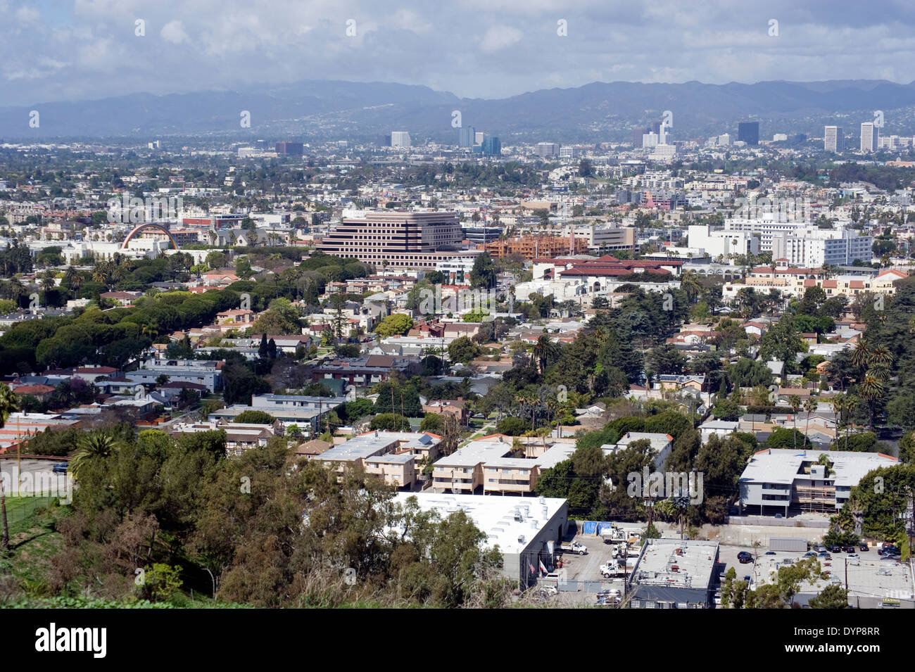 Blick auf Culver Stadt von Baldwin Hills Scenic Overlook in Los Angeles, Kalifornien Stockfoto