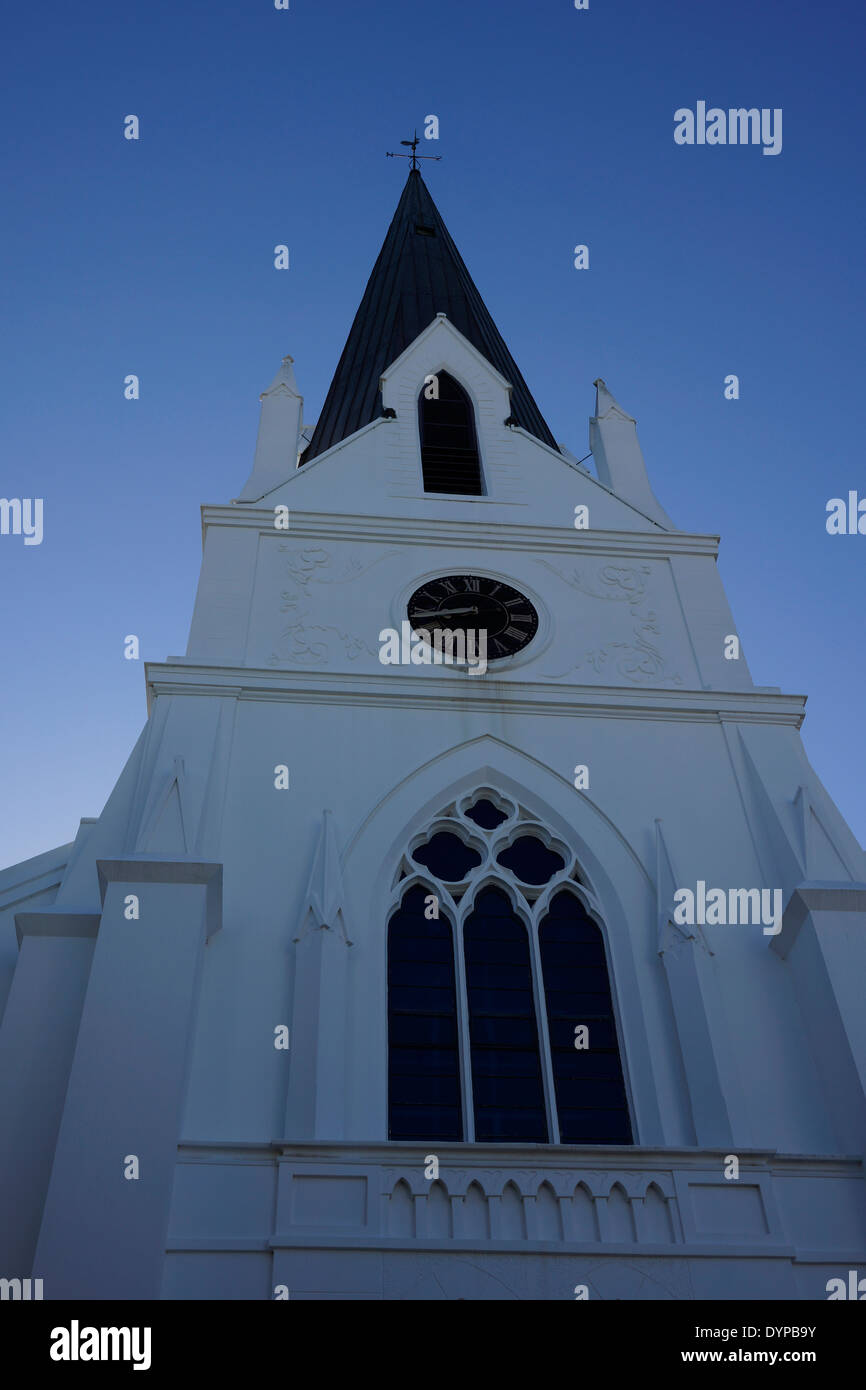 Die Moederkerk (übersetzt "Mutterkirche" in Afrikaans) ist ein Niederländisch-reformierten Kirche in Stellenbosch in den Cape Winelands. Stockfoto