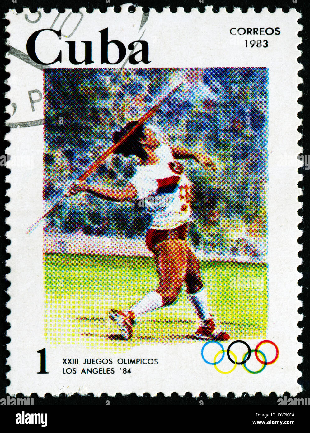 Kuba - ca. 1983: Eine Briefmarke gedruckt in Kuba zeigt Speer-werfen, Serie Olympische Spiele Los Angeles 1984, ca. 1983 Stockfoto