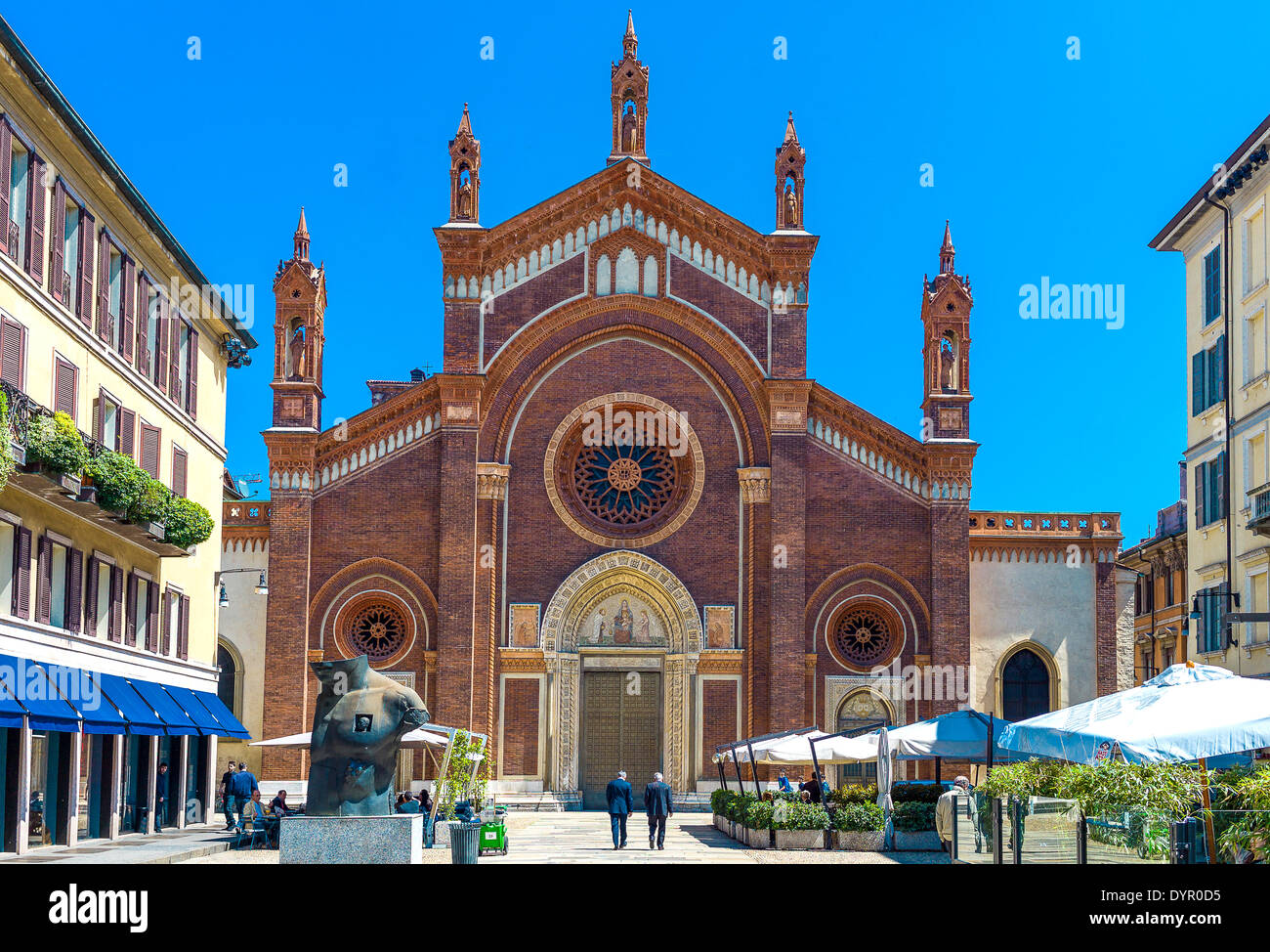 Mailand, Italien. 23. April 2014. die Pfarrkirche Santa Maria del Carmine in der Brera-Viertel-Credit: wirklich Easy Star/Alamy Live News Stockfoto