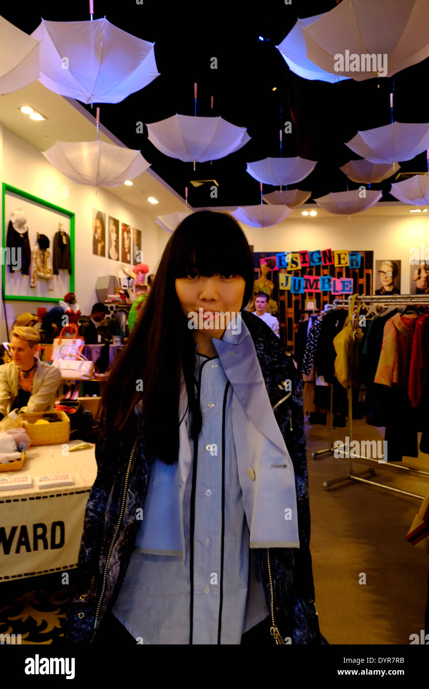 London, UK. 24. April 2014. Stylist Susie Bubble bei einer Veranstaltung statt in London im Designer Flohmarkt im Rahmen des Mode-Revolution mit Schwerpunkt auf nachhaltige Mode. Bildnachweis: Rachel Megawhat/Alamy Live-Nachrichten Stockfoto