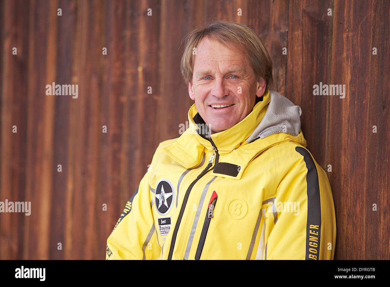 Markus Wasmeier vor seiner Landwirtschaft und Wintersportmuseum, 2011 Stockfoto