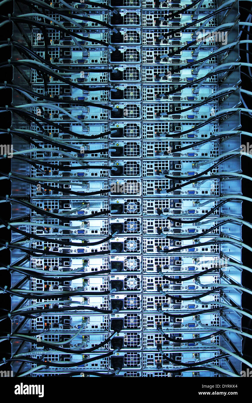 Der Hochleistungsrechner SuperMUC im Leibniz-Supercomputing-Zentrum in Garching, 2012 Stockfoto