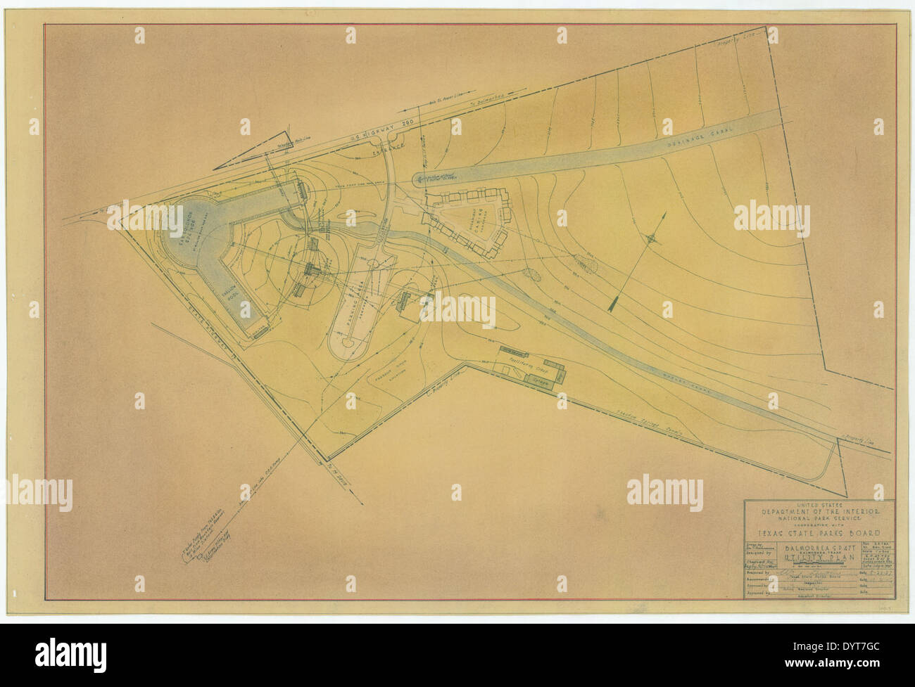 Ein historischer Versorgungsplan für den Balmorhea State Park, der vom Civilian Conservation Corps (CCC) entworfen wurde und die Infrastruktur des Parks darstellt. Der Plan hebt die Entwicklungsbemühungen der CCC in den 1930er Jahren hervor, um State Parks in ganz Texas zu verbessern. Stockfoto