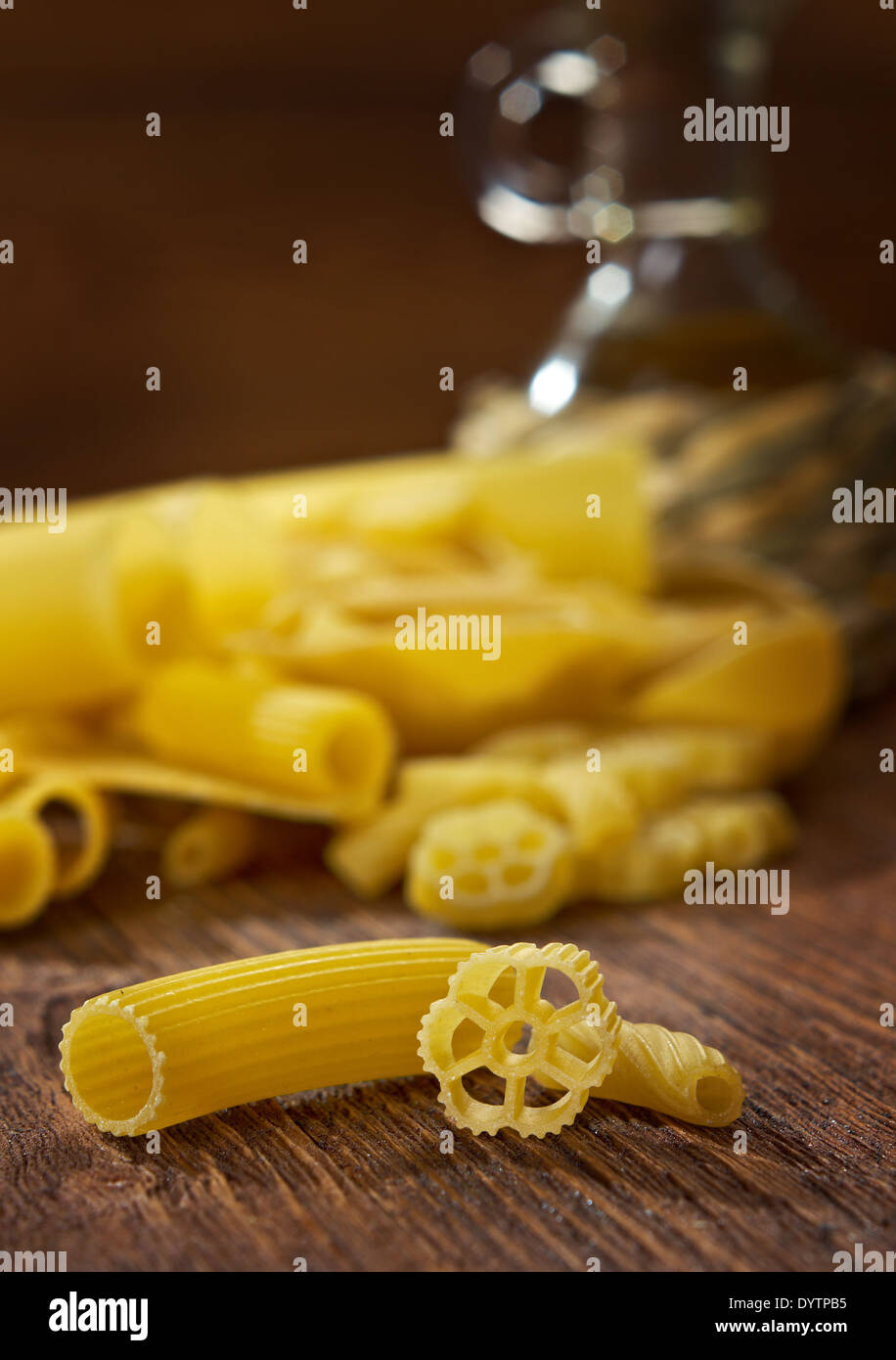 Italienische Pasta Essen kulinarische Koch-Konzept. Flache Schärfentiefe. Stockfoto