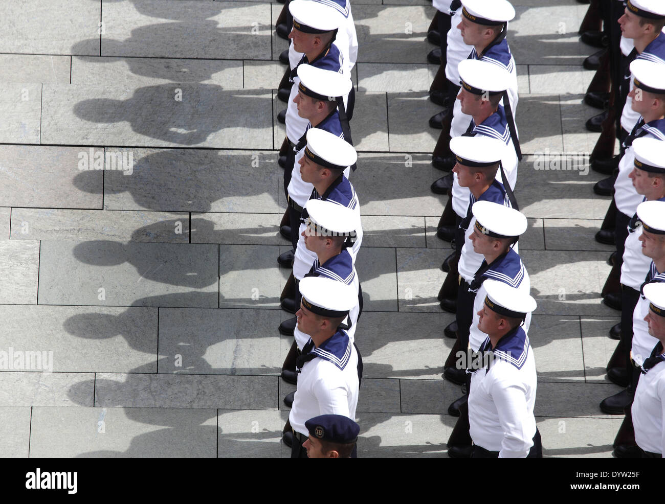 ECUXSRHN Basecap Für Herren - Schwarze Bundeswehr Mütze Mit Wachbataillon Aufdruck