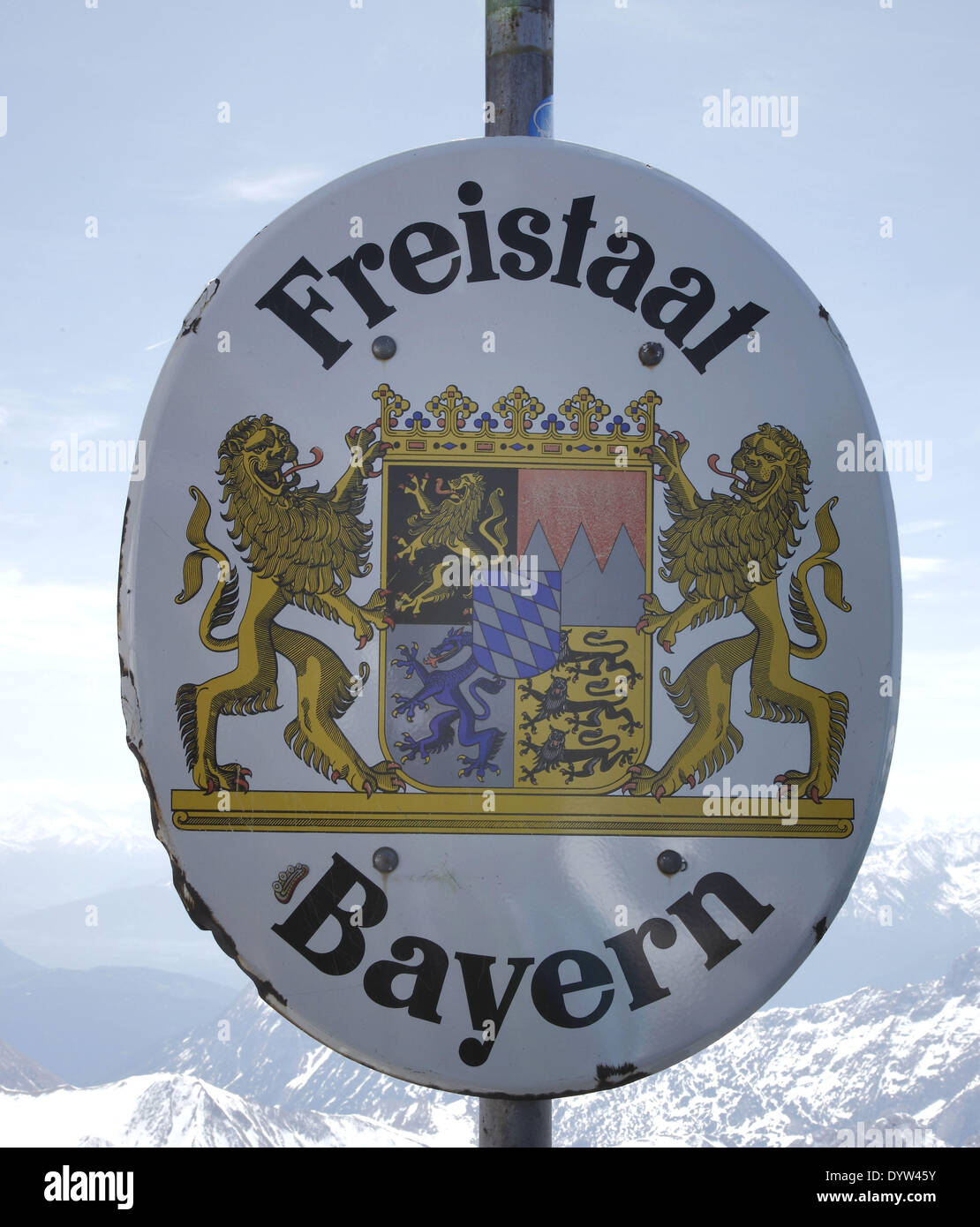 Ein Schild an der Zugspitze: der Freistaat Bayern Stockfoto