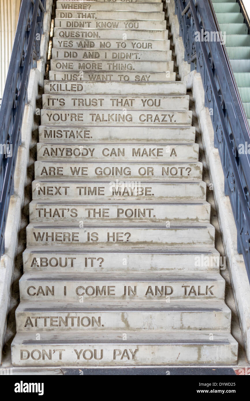 Los Angeles California, LA County Metro Rail, Stadtbahnsystem, Nahverkehr, öffentliche Verkehrsmittel, Green Line, Douglas Station, Plattform, Treppe, Treppe ris Stockfoto