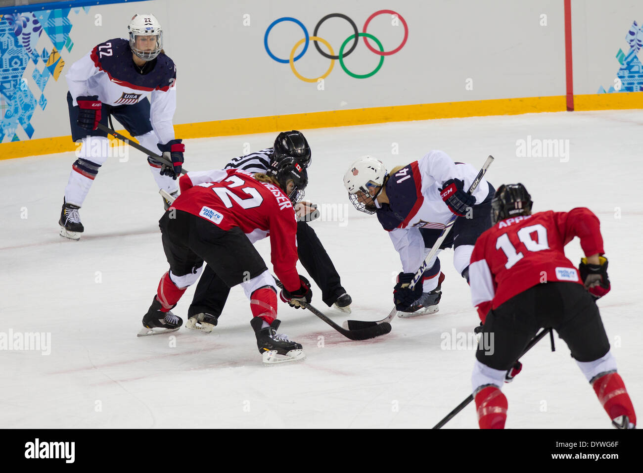 USA-Kanada Frauen Eishockey bei den Olympischen Winterspielen, Sotschi 2014 Stockfoto