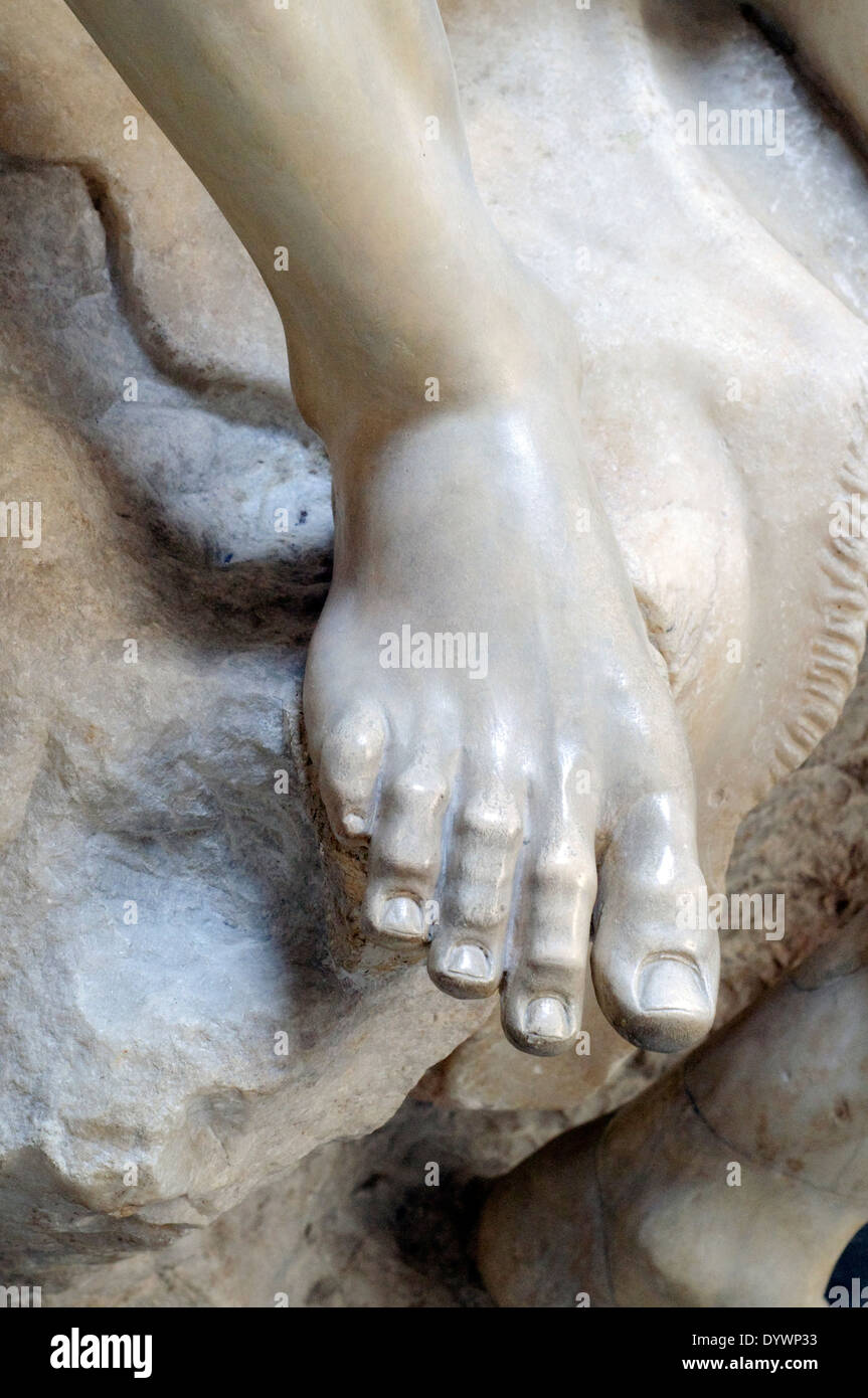 Deutschland, Bayern, München, Glyptothek Museum, Barberini Faun, Satyr, schlafen Fuß Detail Stockfoto