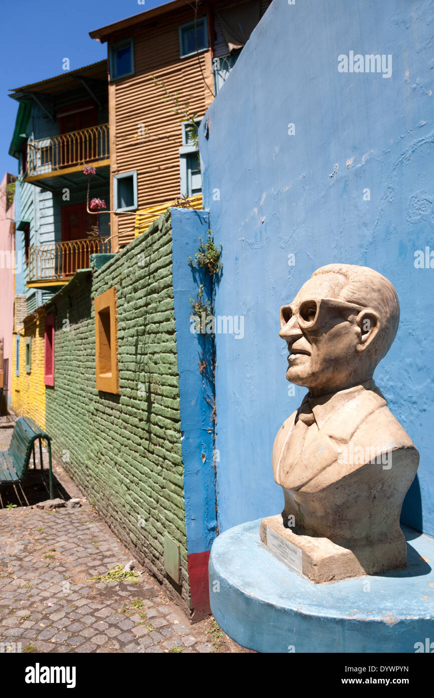 Statue von Gabino Coria Peñazola.Poet und Schriftsteller. Autor von das Tango-Lied "Caminito". Caminito Straße. Buenos Aires. Argentinien Stockfoto
