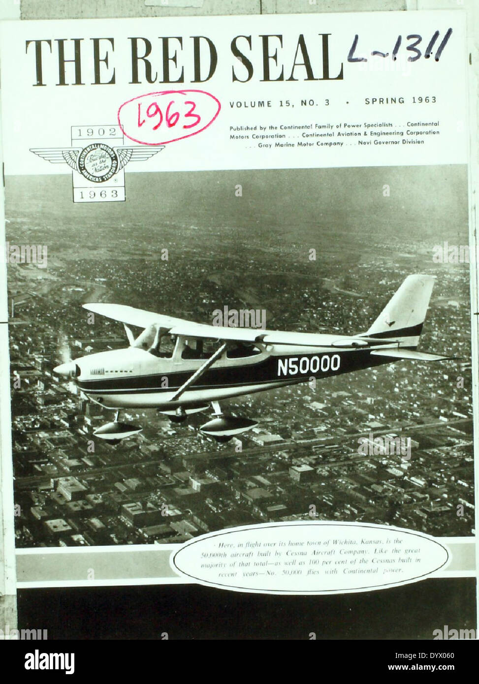 Dieses Foto zeigt die Motoren von Continental Motors, einem wichtigen Akteur in der Luftfahrt- und Automobilmotorenindustrie. Die Motoren des Unternehmens wurden im Laufe der Jahre in verschiedenen Flugzeugen und Anwendungen eingesetzt. Stockfoto