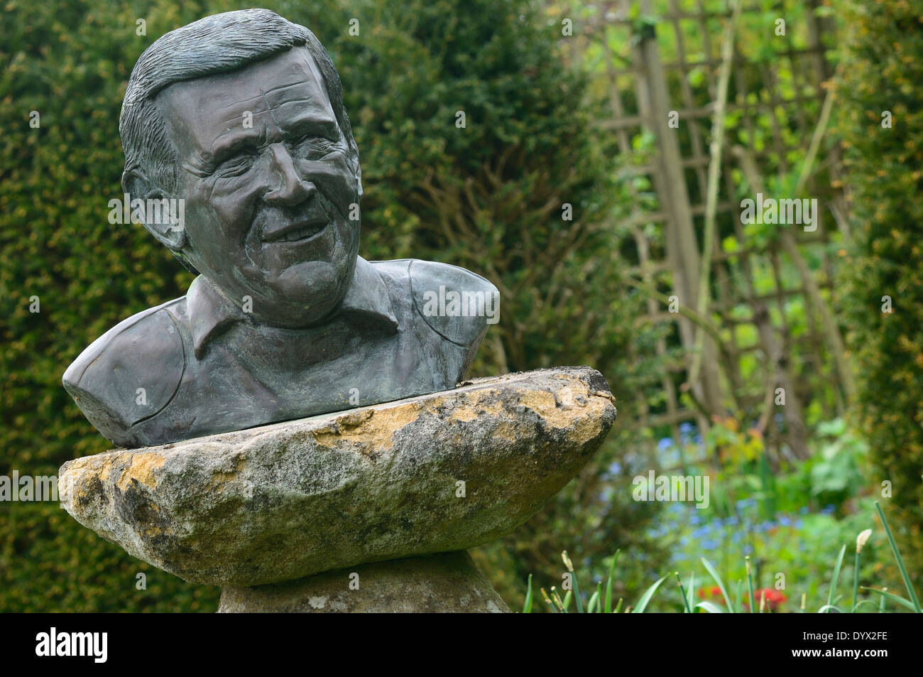 Englischer fernsehgärtner Fotos und Bildmaterial in hoher Auflösung