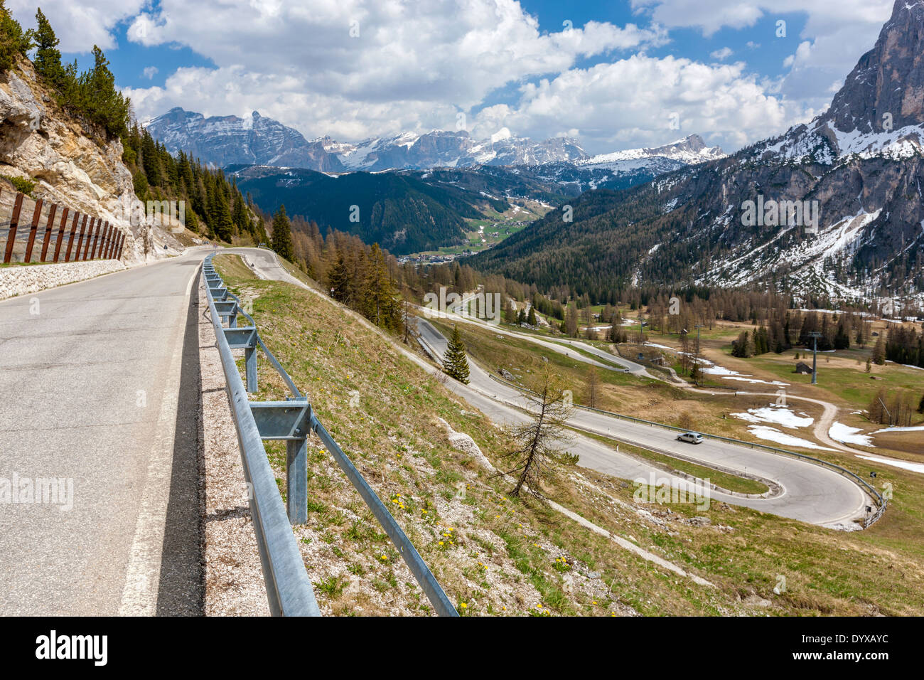 Passo Gardena in Richtung Colfosco, Trentino-Alto Adige, Dolomiten, Italien, Europa Stockfoto