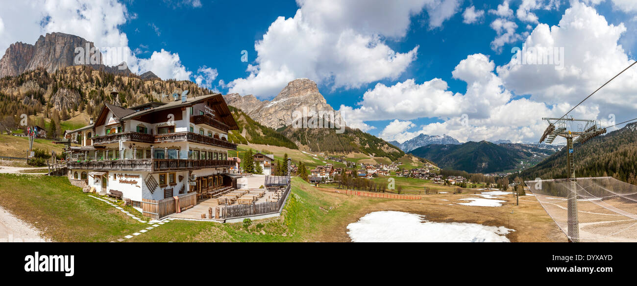Kolfuschg in Richtung Sass da Ciampac und Sassongher, Trentino-Alto Adige, Dolomiten, Italien, Europa Stockfoto