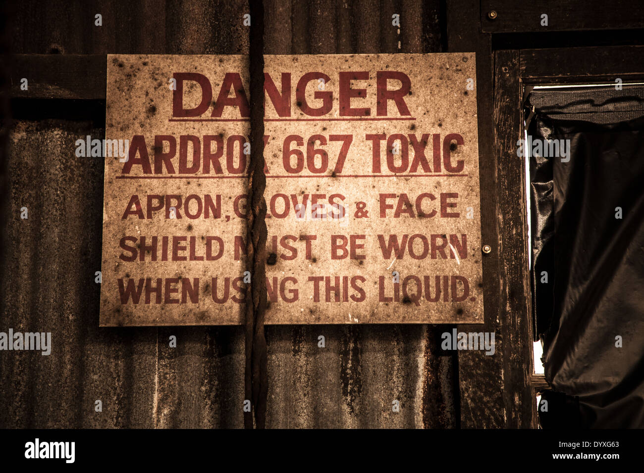 Ein Schild Warnung vor giftigen Chemikalien Stockfoto