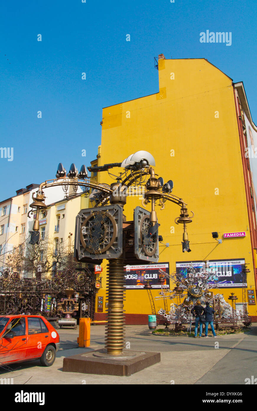 Cross club, Night Club und Café, außen, Holesovice, Prag, Tschechische Republik, Europa Stockfoto