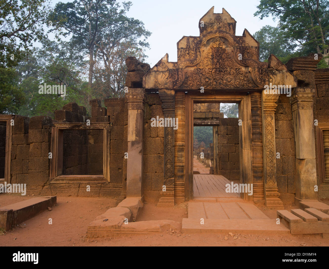 Banteay Srei-Hindu-Tempel Shiva geweiht. Siem Reap, Kambodscha Stockfoto