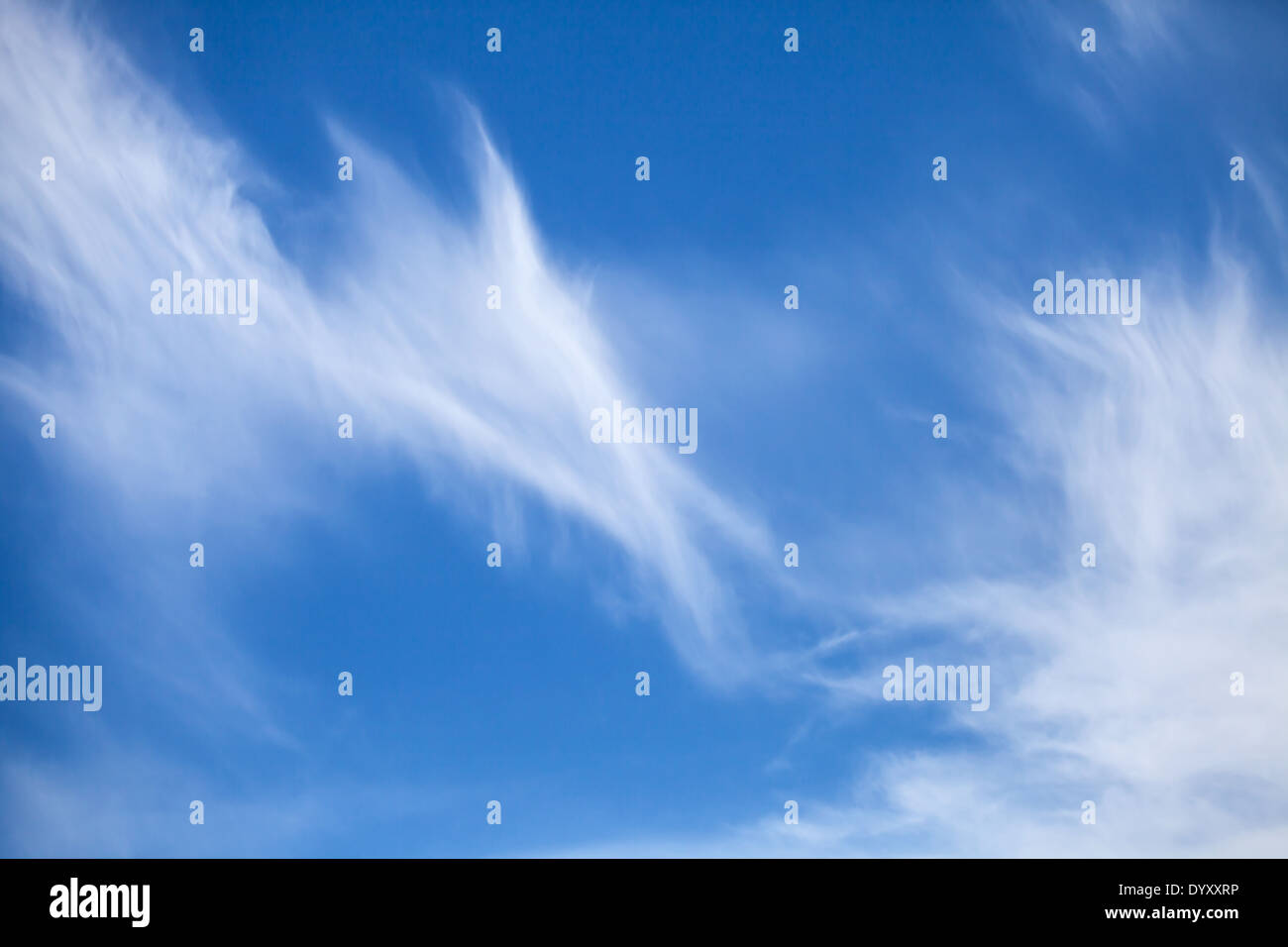 Natürlichen hellen blauen Wolkenhimmel Hintergrundtextur Stockfoto