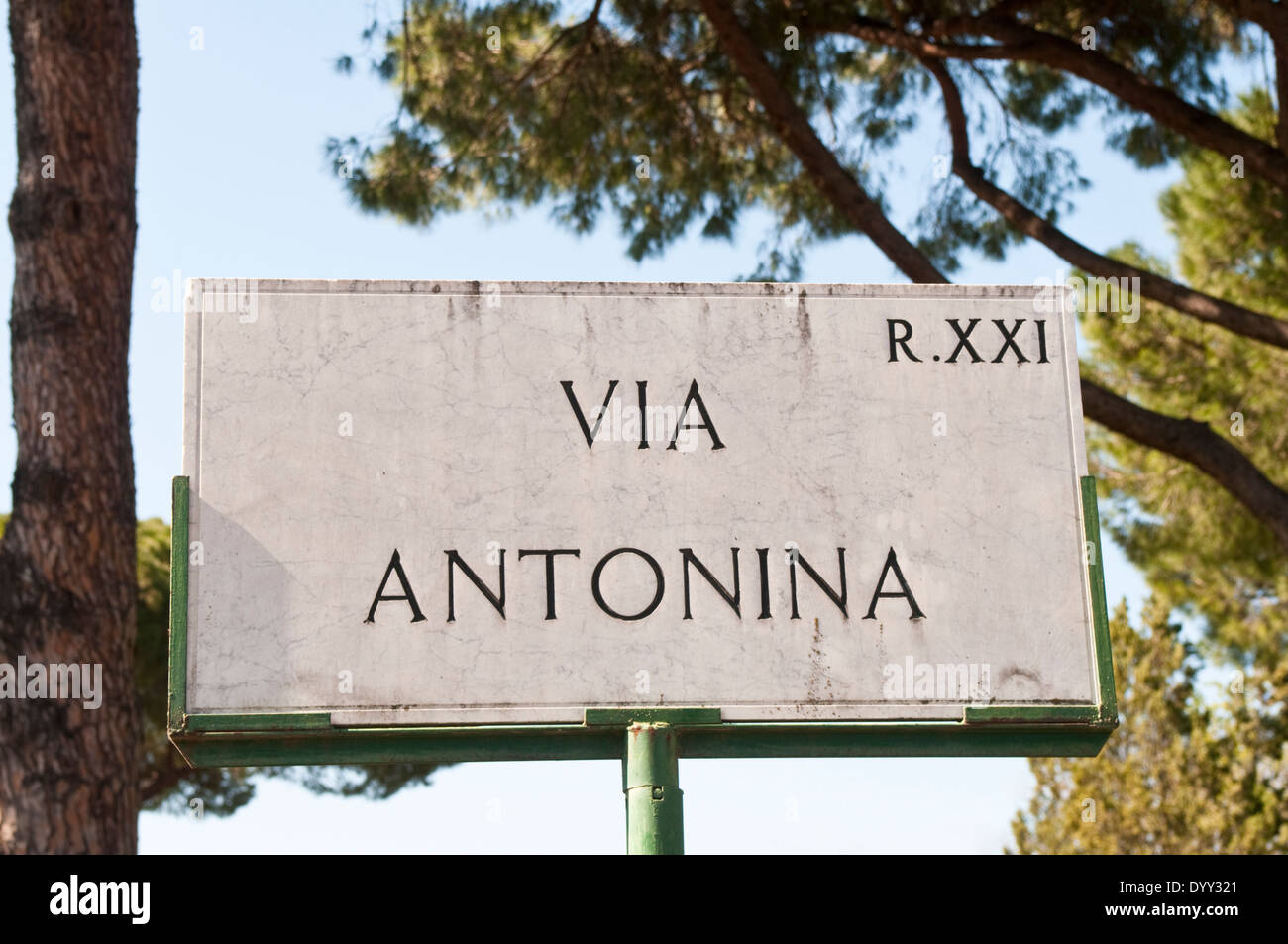 Straßenschild für die über Antonina in Rom, Italien Stockfoto