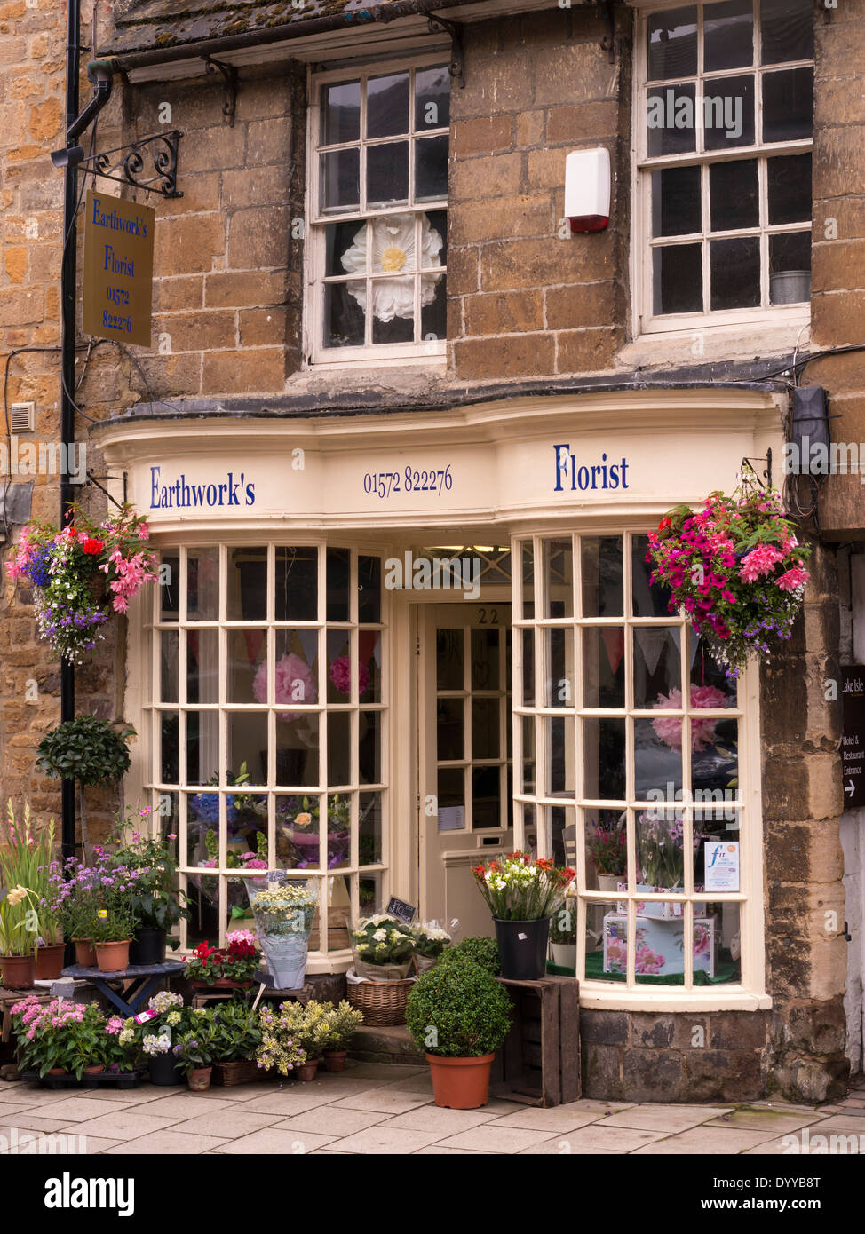 Alte traditionelle Blumengeschäft Blumenladen, High Street East, Uppingham, Rutland, England, UK Stockfoto