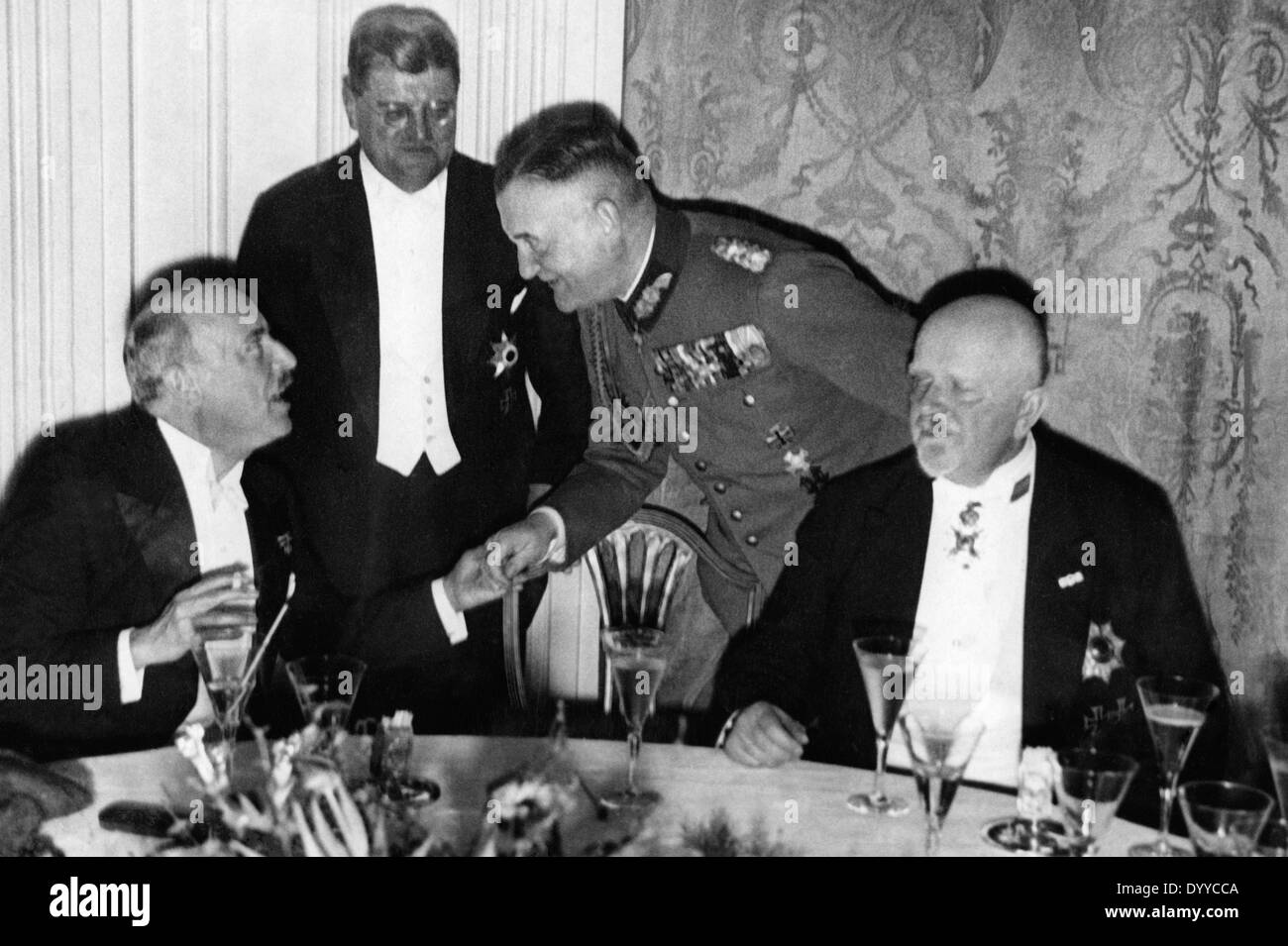 Kurt von hammerstein equord Fotos und Bildmaterial in hoher Auflösung