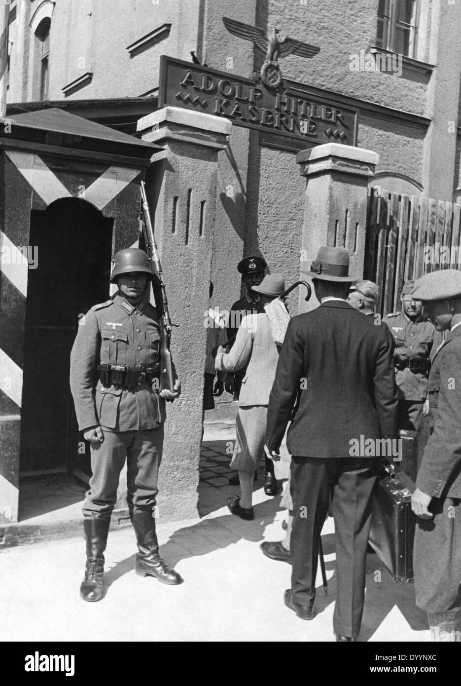 Einführung der allgemeinen Wehrpflicht 1935 Stockfoto