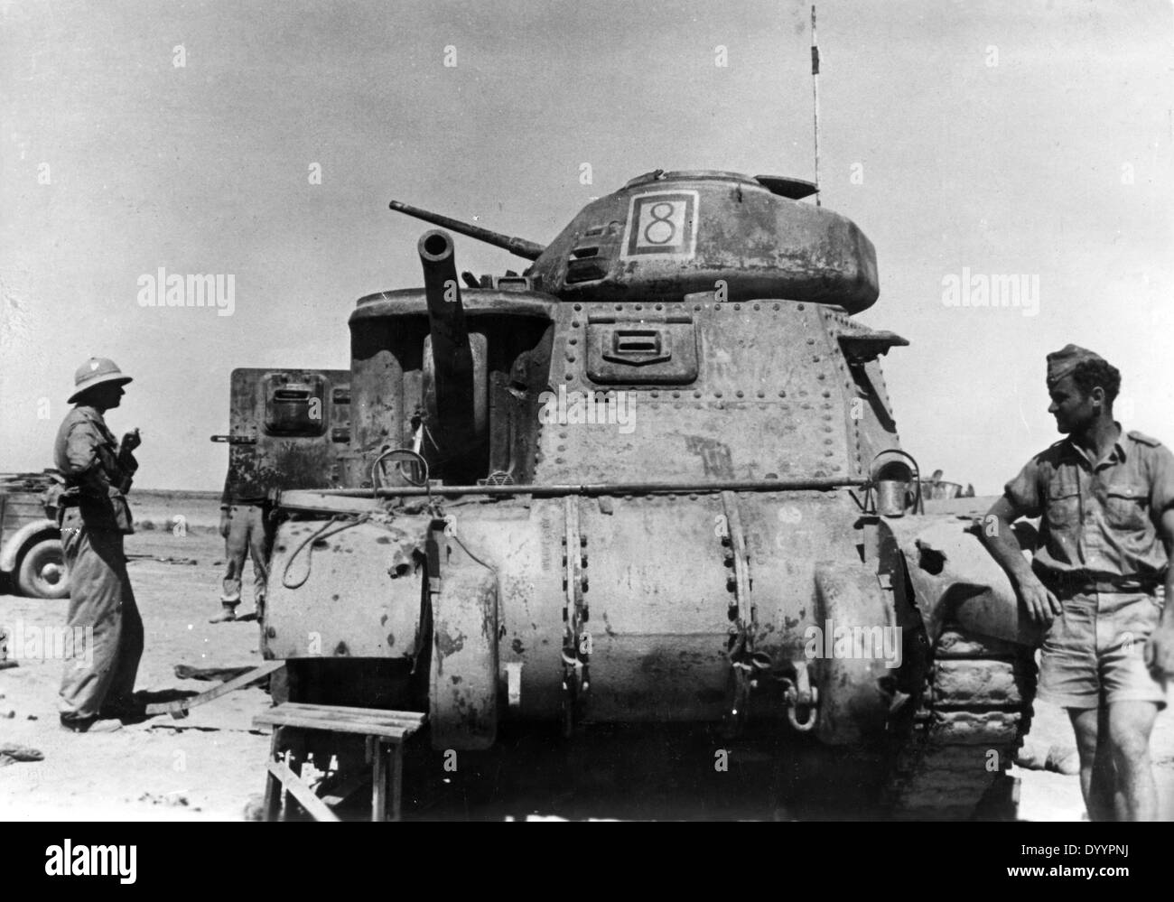 Ein britischer Panzer während der Schlacht von Tobruk, 1942 brach Stockfoto