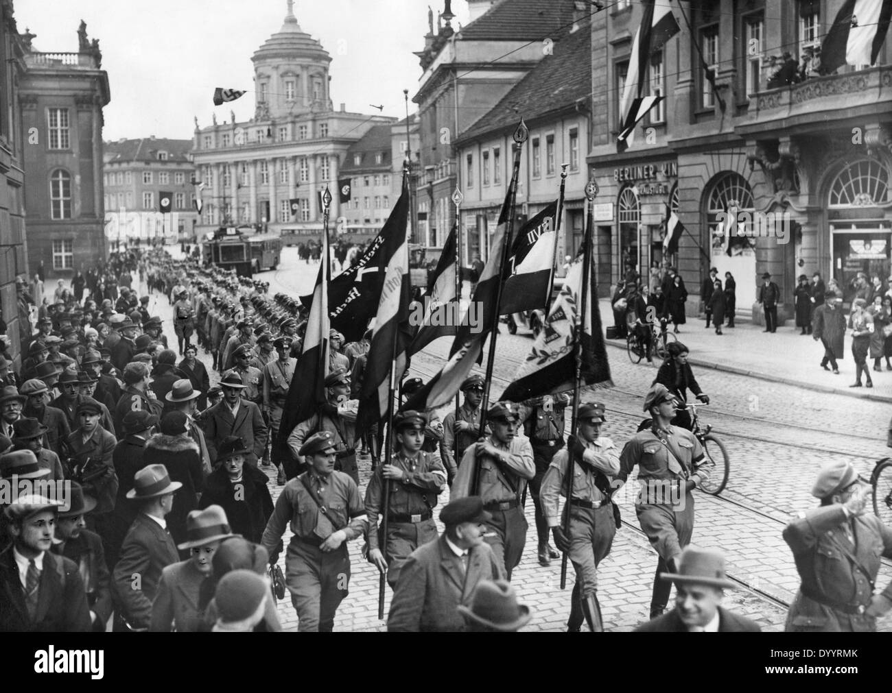 Junge Mitglieder der DNVP am Tag von Potsdam, 1933 Stockfoto