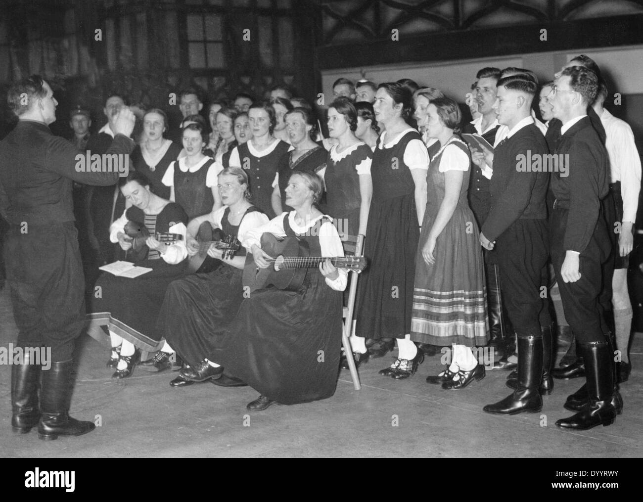 Der RJF für nationale Traditionen singt Countrysongs, 1933 Stockfoto