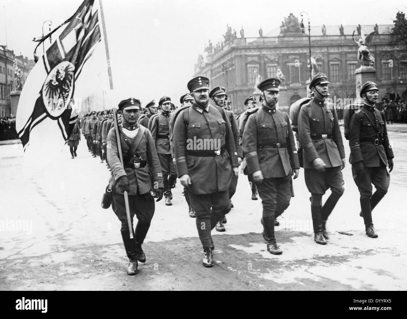 Marsch der "Der Stahlhelm" in Berlin, 1933 Stockfoto