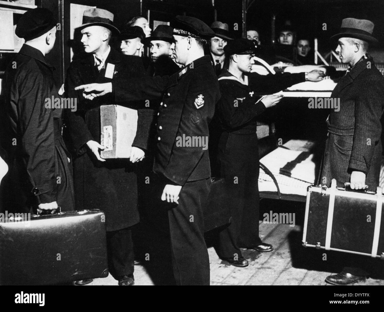 Freiwillige Rekruten der deutschen Marine in Baracken in Kiel, 1935 Stockfoto