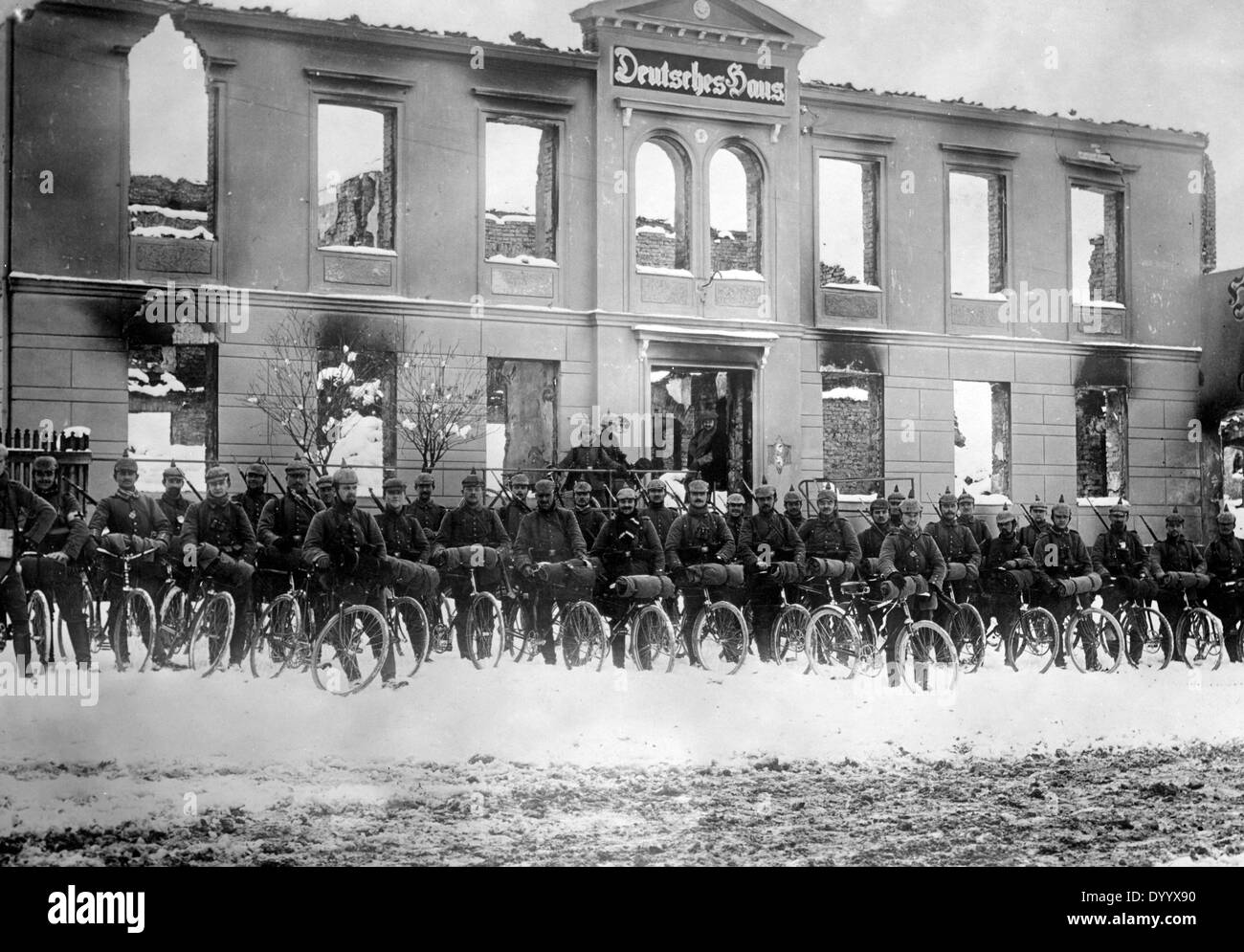 Deutsche Infanterie Fahrradhersteller in Trempen, 1914 Stockfoto