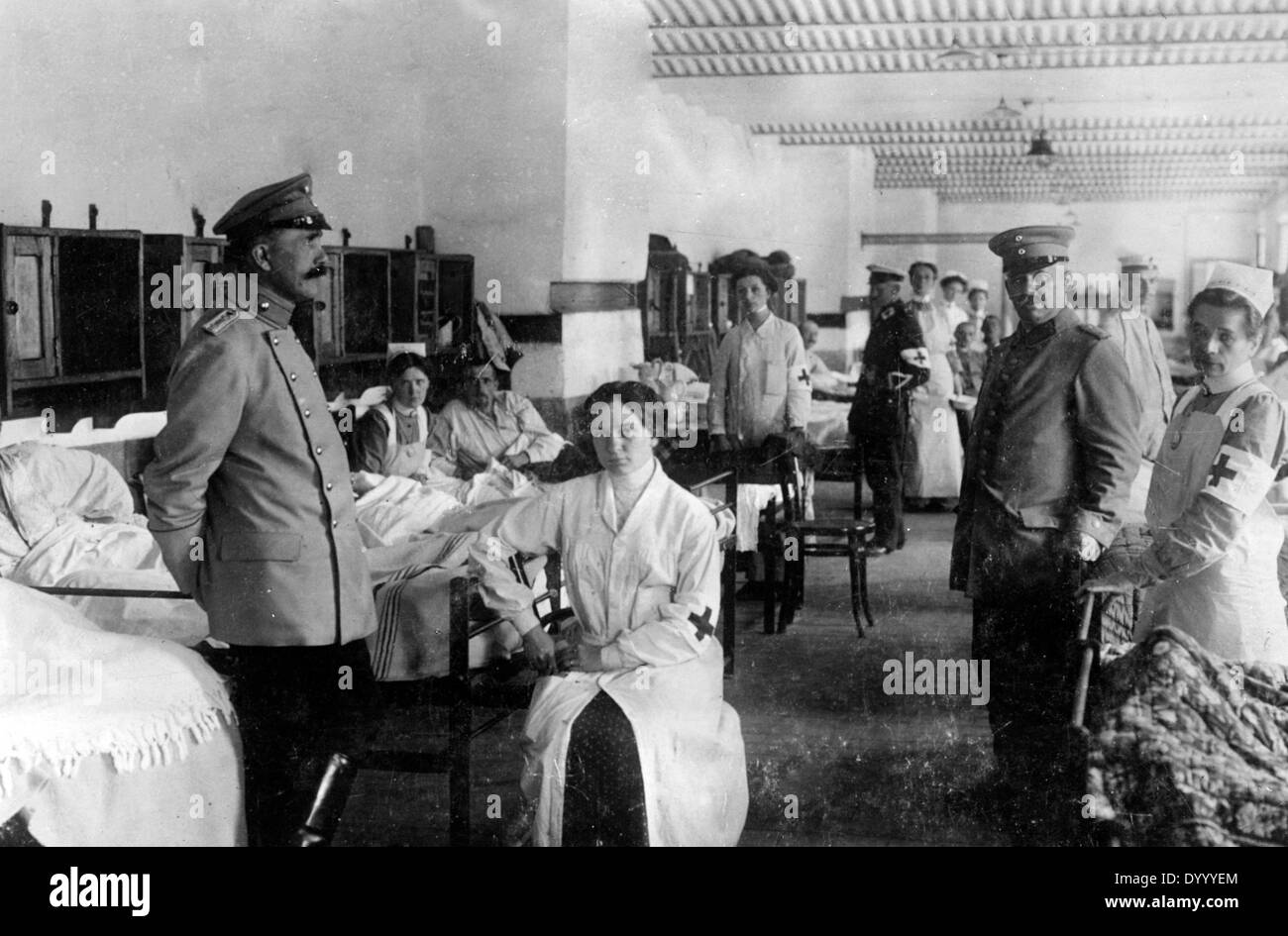 Deutsche Soldaten in einem Lazarett an der Westfront, 1914-18 Stockfoto